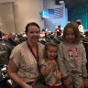 Meet your Posher, Stephanie